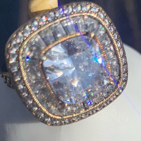 Gorgeous 3K CZ/Baguette/Round Gold over SS Ring - Picture 4 of 15